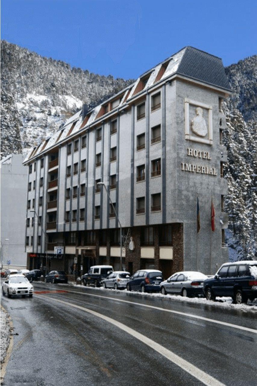 Yomo Imperial Hotel Sant Julià de Lòria Екстериор снимка